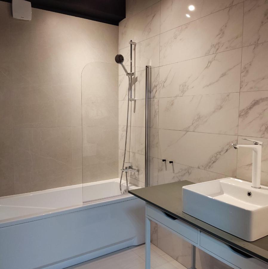 Apartament Milion Rynek Sienny Stare Miasto Bulwary Apartamenty No 1 什切青 外观 照片