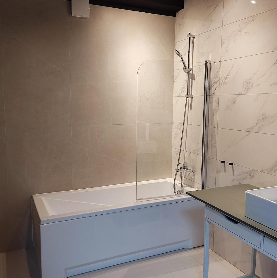 Apartament Milion Rynek Sienny Stare Miasto Bulwary Apartamenty No 1 什切青 外观 照片
