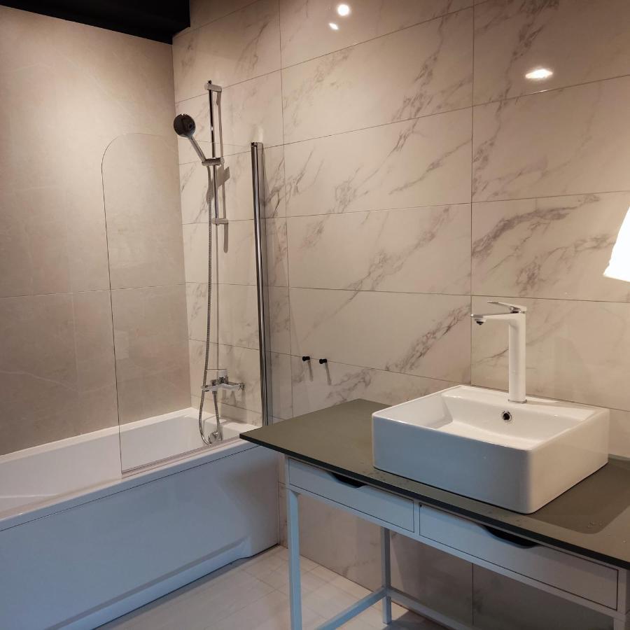 Apartament Milion Rynek Sienny Stare Miasto Bulwary Apartamenty No 1 什切青 外观 照片